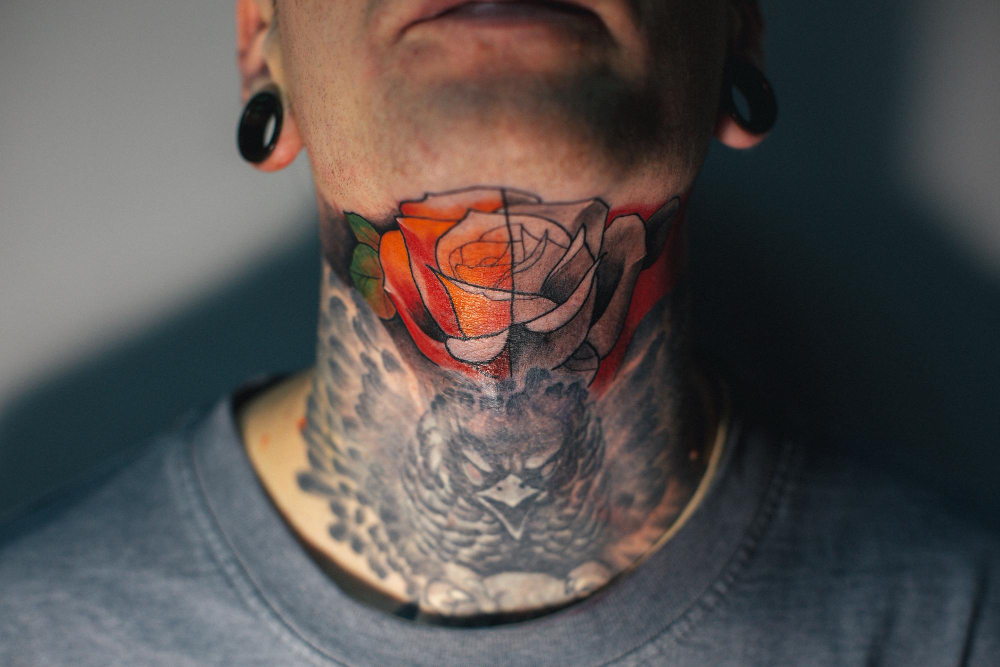 Neck Tattoos: Bold Choices and Where to Get Them in Orlando, FL